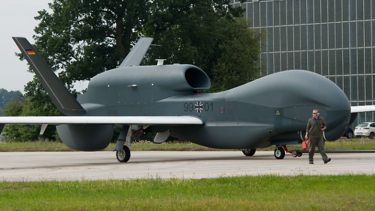 Auch Kampfdrohnen werden mit Bundesmitteln erforscht.