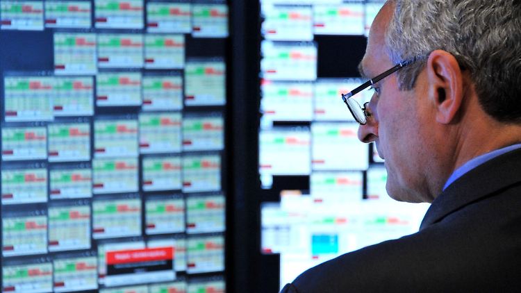 Kurse satt, aber wie startet die Berichtssaison? Diese Frage dürfte die Wall Street nicht nur zum Wochenauftakt beschäftigen.