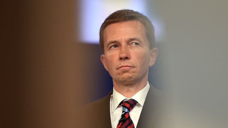 Bernd Lucke, abgewiesen.