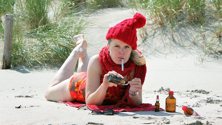 Man muss den Urlaub nicht unbedingt abbrechen, wenn man sich krank meldet.
