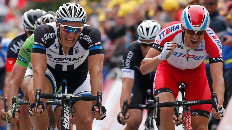 Ärger statt Jubel: Etappengewinner Kittel (l) lässt den Sprintkollegen erneut keine Chance.