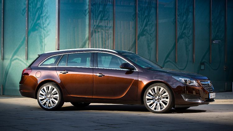 Mit neuen Motoren frischt Opel seine Modelle unter der Haube auf und verspricht absolute Laufruhe.