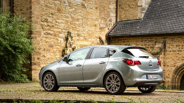 Der Astra ist auch mit dem neuen 110 PS starken Diesel ausreichend motorisiert.