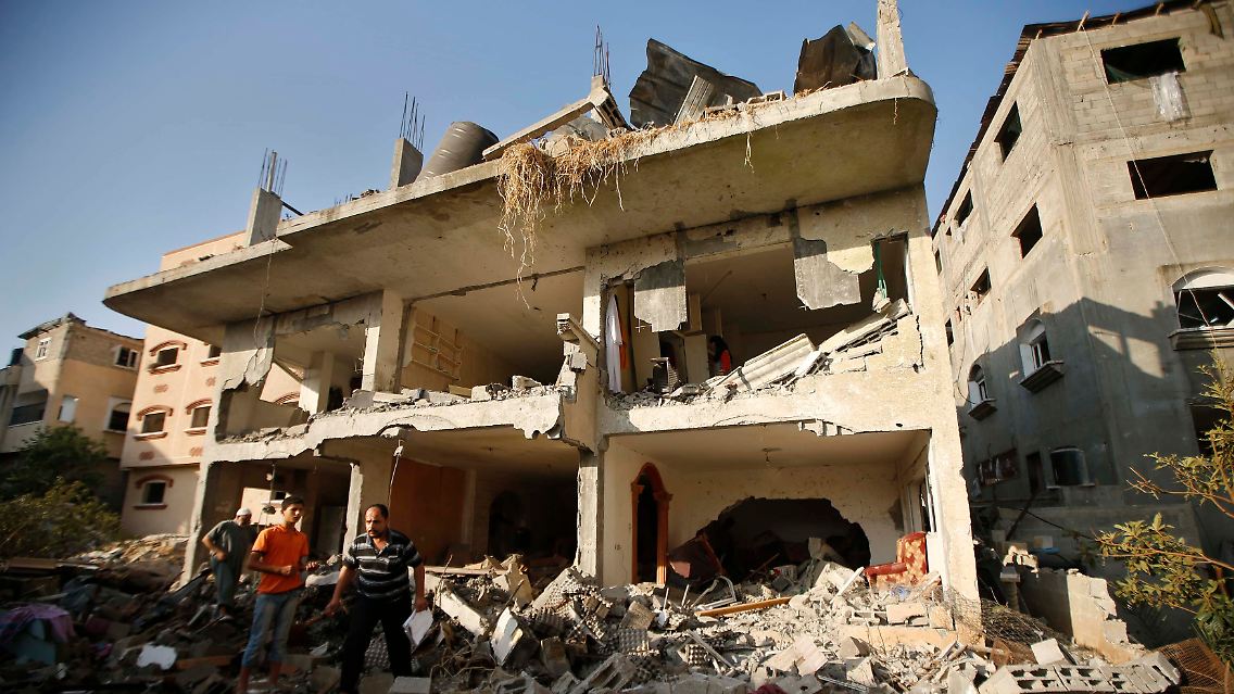 2014-07-10T054601Z_821954258_GM1EA7A126001_RTRMADP_3_PALESTINIANS-ISRAEL.JPG7440971355941600104.jpg