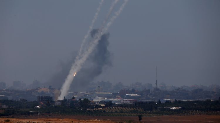 Die Hamas feuert Hunderte Raketen auf Israel. Doch das bleibt nicht ohne Folgen.