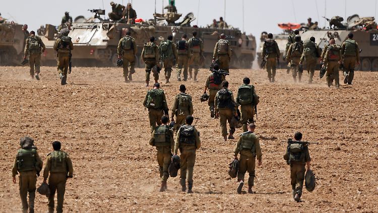 Israelische Soldaten an der Grenze zum Gaza-Streifen.