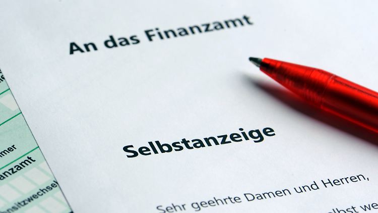 Seit Anfang 2010 haben sich insgesamt fast 90.000 Deutsche selbst angezeigt.