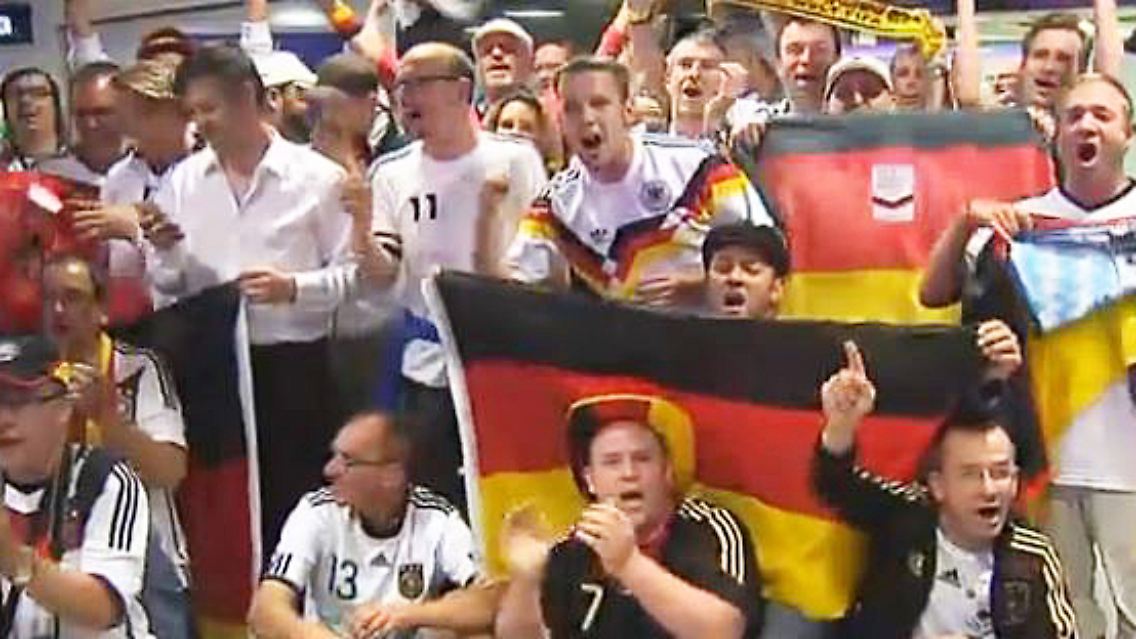 DFB-Fans.JPG