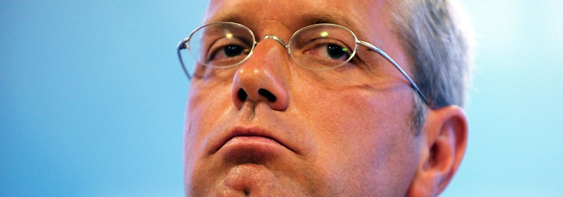 Nicht mit einzelnen Unternehmen einen Deal machen, warnt Röttgen.