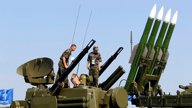 Neben der russischen ist auch die ukrainische Armee im Besitz von sogenannten Buk-M2-Raketensystemen.