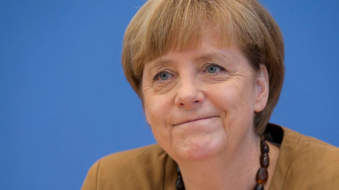 2014-07-18T111030Z_2069805898_BM2EA7I107801_RTRMADP_3_GERMANY-MERKEL.JPG3225912112384341368.jpg