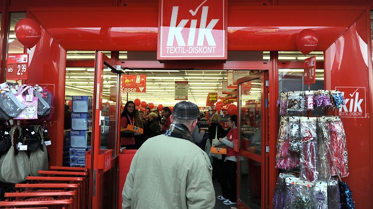 Kik war der Hauptabnehmer der Kleidung aus der Textilfabrik in Pakistan, die im September 2012 in Flammen aufging.