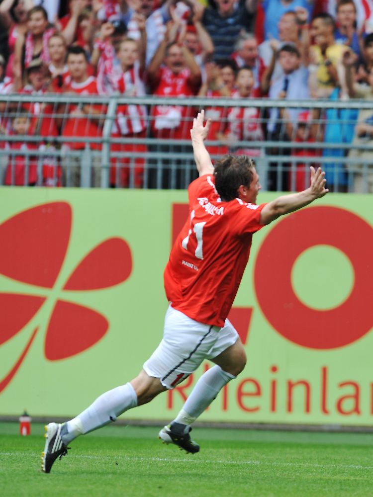 Morten Rasmussen feierte dank eines perfekten Kopfballs ein perfektes Debüt im Mainzer Sturm.