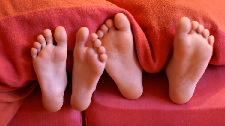 Langschläfer haben eine neue Ausrede: Mein Uhren-Gen war noch nicht aktiv.