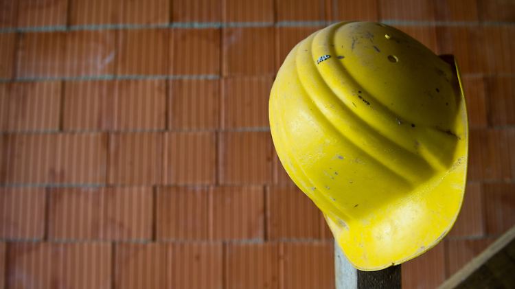 Frührentner sollen sich ohne viel Bürokratie etwas hinzuverdienen können. Einige Ausnahmen sind den Arbeitgebern allerdings wichtig.