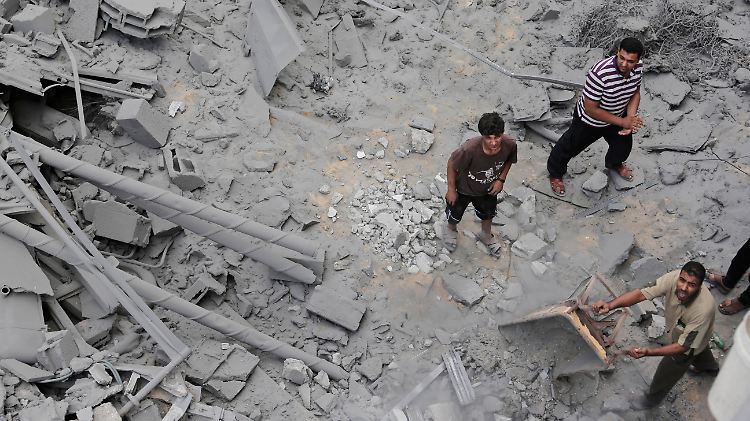 Ganze Wohnviertel des Gazastreifens sind zerstört, mehr als Tausend Palästinenser kamen ums Leben.