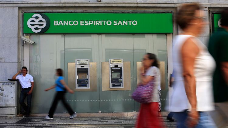 Geschäftsteilen der Bank könnten nach Plänen des neuen Chefs verkauft werden. 