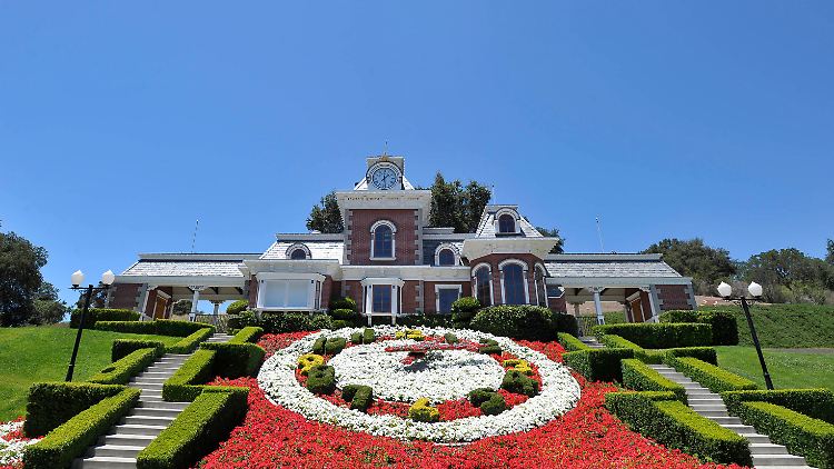 Die Neverland Ranch von Michael Jackson steht zum Verkauf.