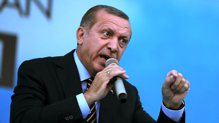 Erdogan kandidiert bei der bereits laufenden Präsidentschaftswahl in der Türkei.