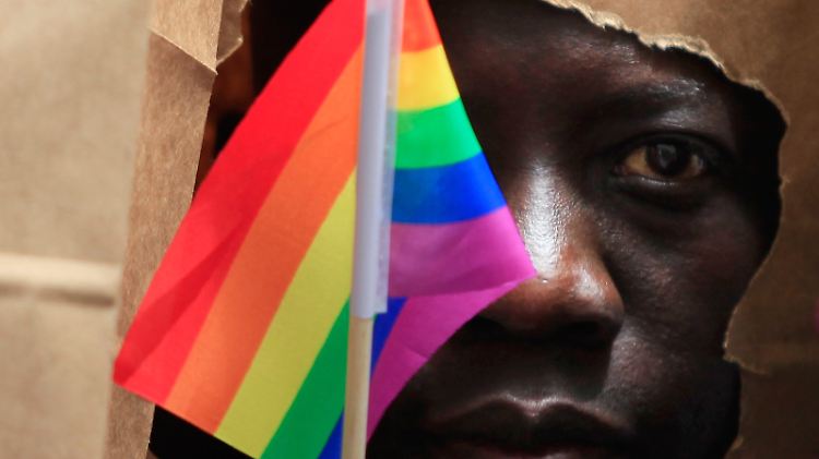 Die Verschärfung des Gesetzes in Uganda hatte weltweit Proteste hervorgerufen.