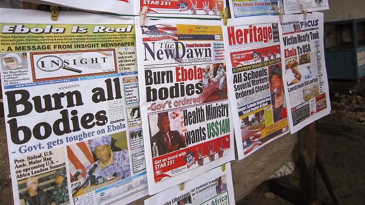 Die liberianischen Zeitungen kennen nur ein Thema: Ebola.