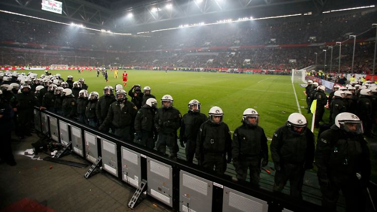 Einsätze bei Risikospielen sind von dem Pilotprojekt nicht betroffen.