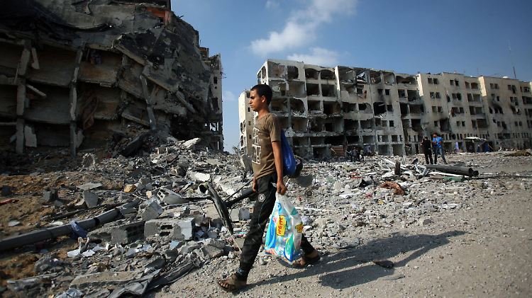 Zerstörte Gebäude in Beit Lahiya im Gazastreifen. 