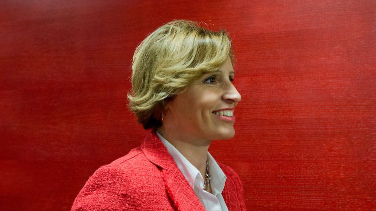 Noch hält sich Haderthauer im Amt - doch die Vorwürfe gegen sie nehmen zu.
