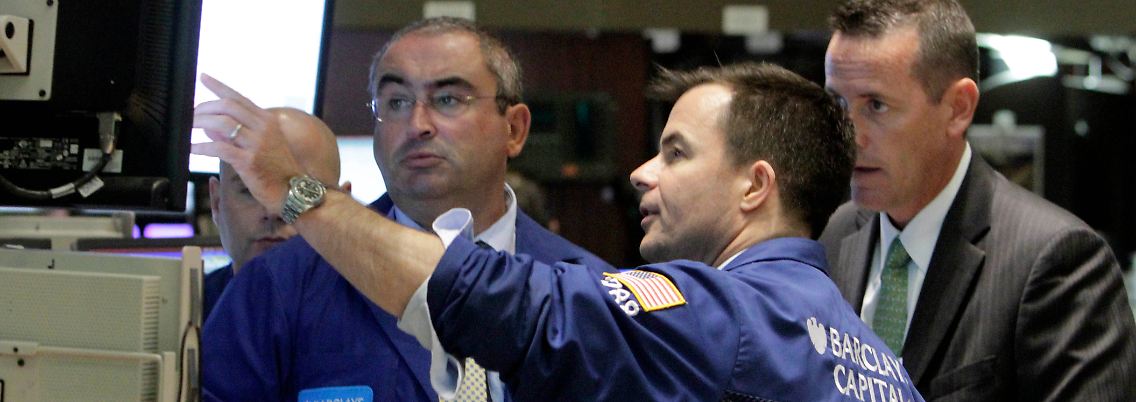 Wall_Street_NYRD213.jpg4987105116086142197.jpg