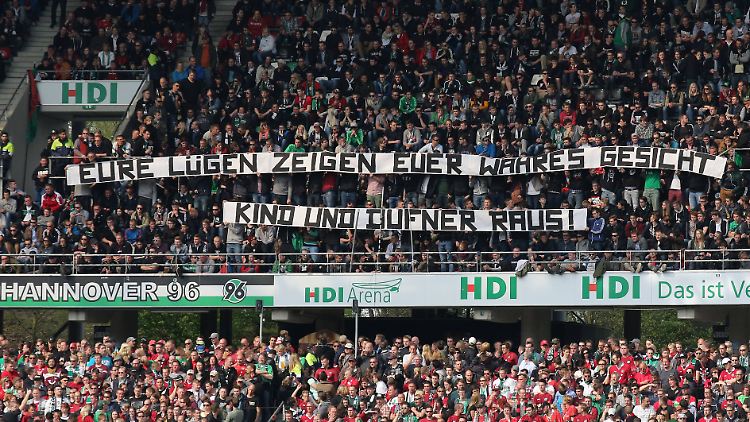 Das Verhältnis zwischen organisierten Fans und der Vereinsführung von 96 ist völlig zerrüttet, Präsident Martin Kind ein regelrechtes Feinbild.