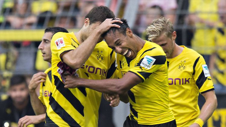 Pierre-Emerick Aubameyang hat seinen Spaß.