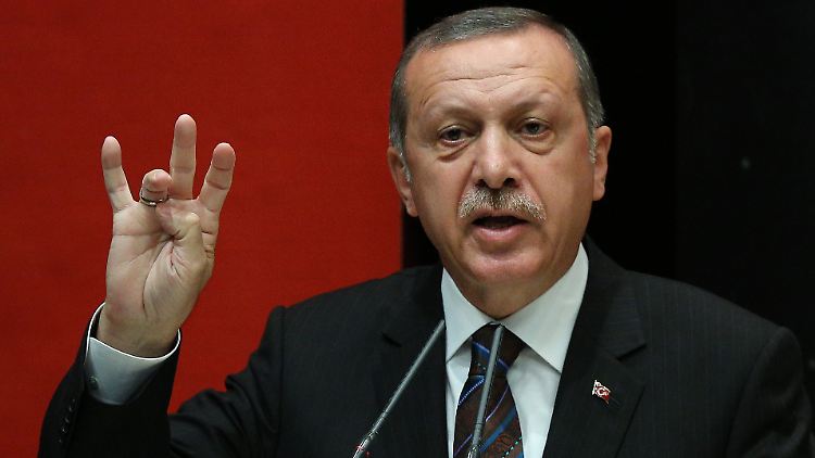Bisher Ministerpräsident, seit einigen Tagen neu gewählter türkischer Präsident: Recep Tayyip Erdoğan.