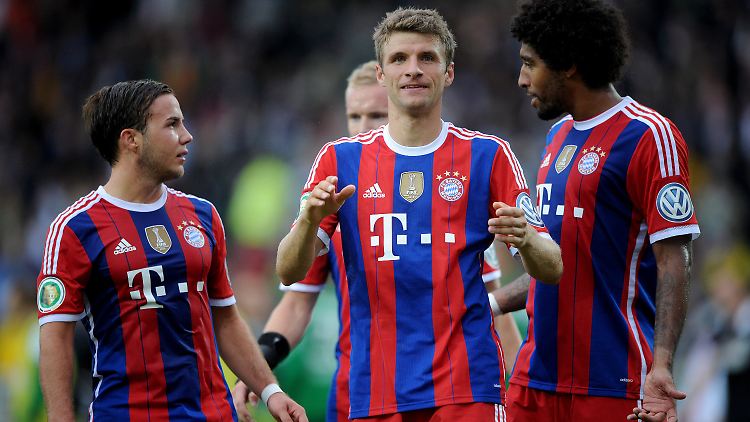Mario Götze und Thomas Müller sorgten schon vor der Pause für klare Münchner Verhältnisse in Münster.