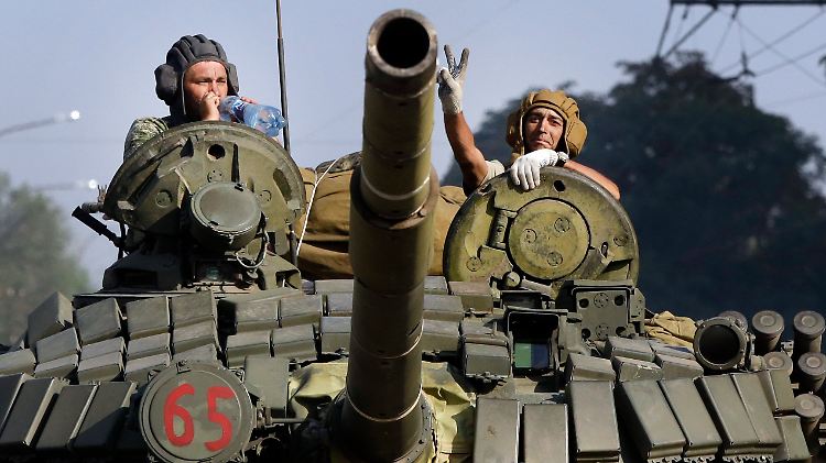Pro-russische Separatisten in Krasnodon, im Osten der Ukraine.