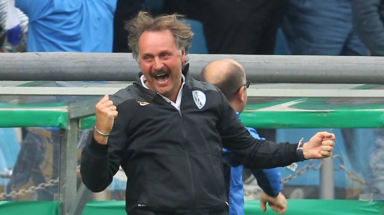Peter Neururer freut sich - wenn ihn der Erfolg seiner Bochumer mitnichten überrascht. Hat er aber auch vorher schon gesagt!