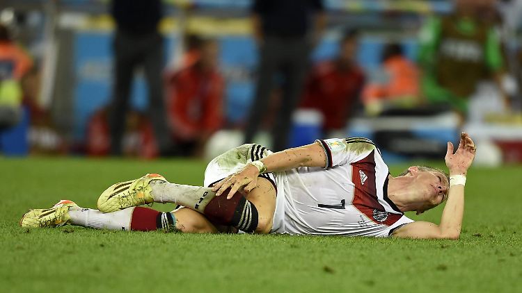 Im WM-Finale sah es zwischenzeitlich so aus, als wenn Schweinsteiger ausgewechselt werden müsste.