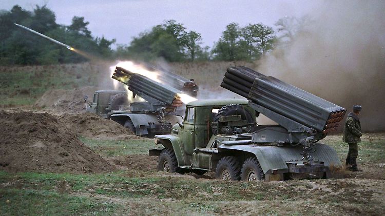 Ein Grad-Raketenwerfer im Tschetschenien-Krieg 1999: Kiew beschuldigt die Separatisten, eine solche Waffe gegen den Flüchtlingskonvoi eingesetzt zu haben.