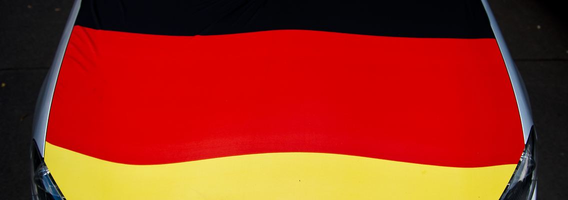 VW_golf_fahne_badtke