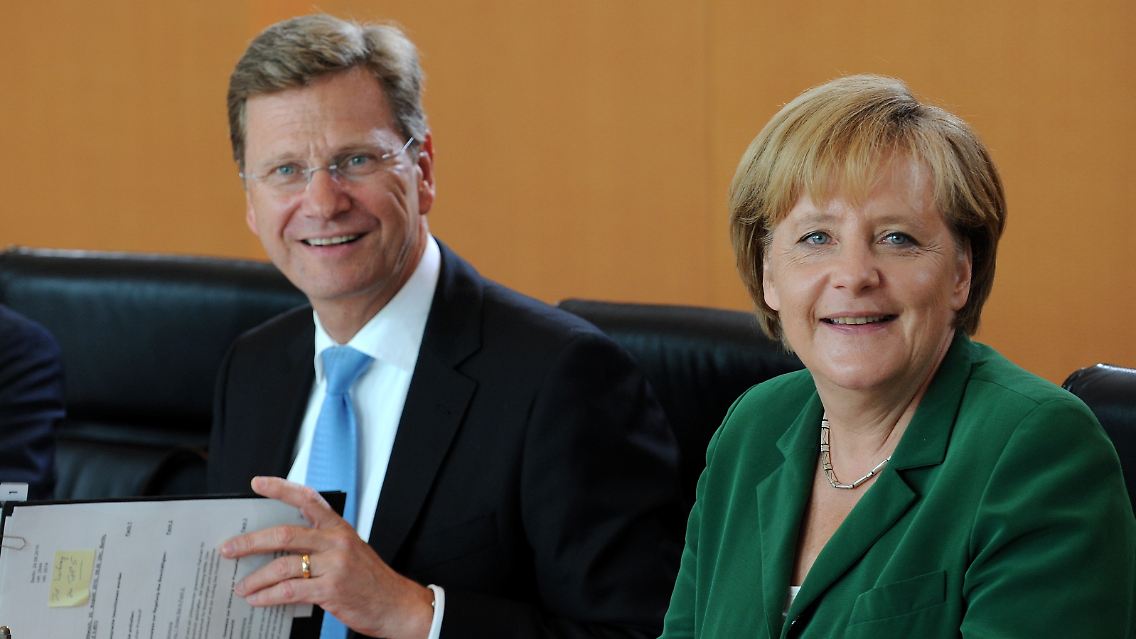 Die schwarz-gelbe Bundesregierung will die Banken zur Vorsorge für den Krisenfall zwingen.