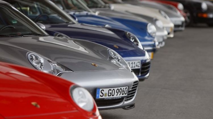 Porsche wollte mitten in der Finanzkrise den viel größeren Volkswagenkonzern übernehmen.