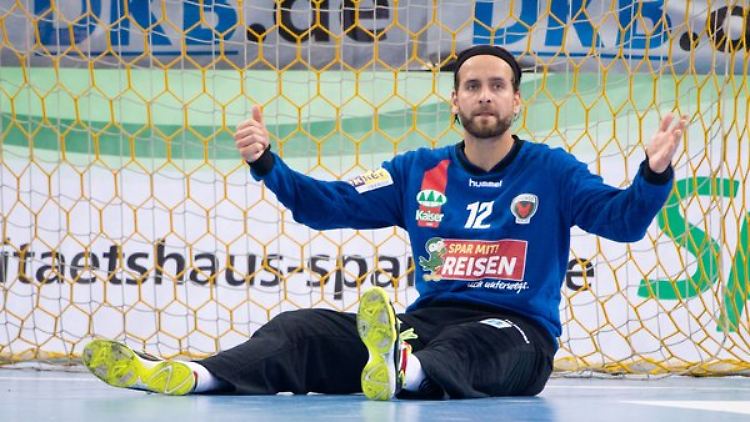Auch ein starker Füchse-Keeper Silvio Heinevetter kann die Niederlage nicht verhindern.
