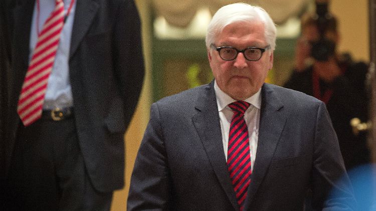 Außenminister Frank-Walter Steinmeier sieht Fortschritte in der Diplomatie um einen Waffenstillstand in der Ukraine.
