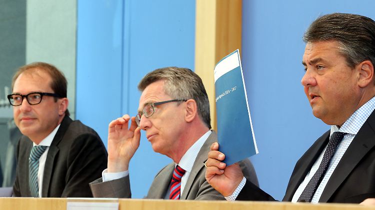Die beteiligten Minister: Alexander Dobrindt, Thomas de Maizière und Sigmar Gabriel.