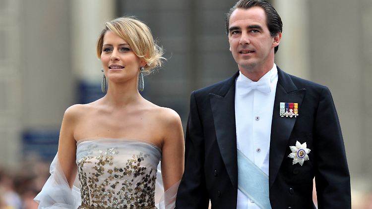 Das Brautpaar bei Victorias und Daniels Hochzeit in Stockholm.