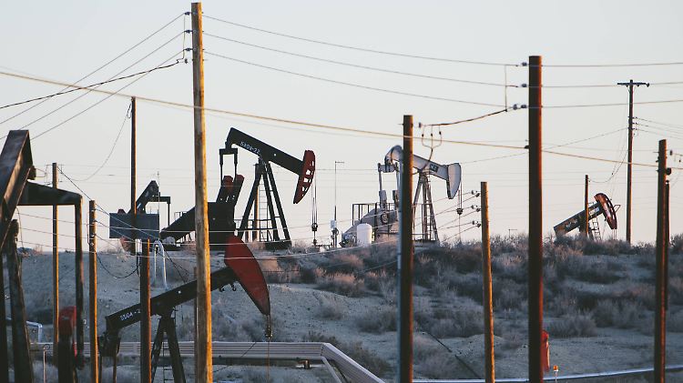 Schieferöl-Förderung nahe Bakersfield im US-Bundesstaat Kalifornien.