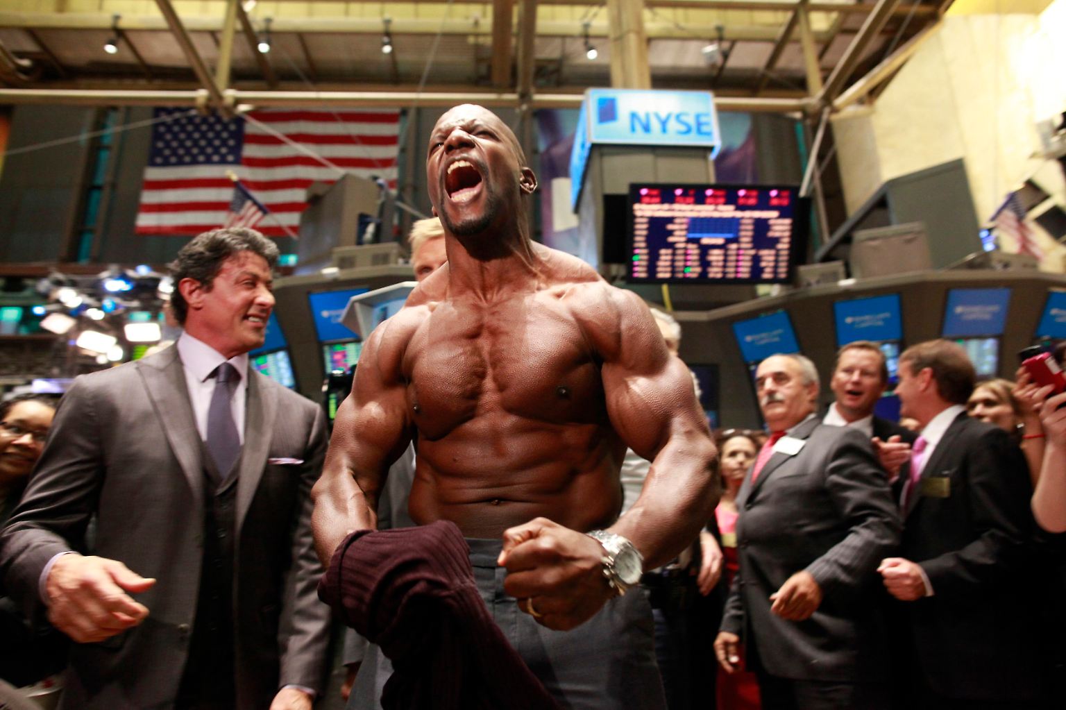 Uaaaaahhhhhh! Dagegen sieht Sylvester Stallone ja richtig klein aus! 