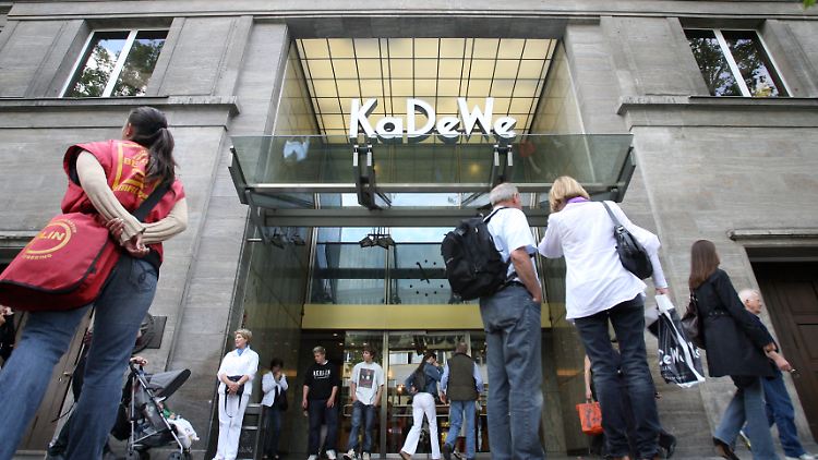 Sogar das Karstadt-Premiumhaus KaDeWe in Berlin hatte es zuletzt nicht immer einfach.