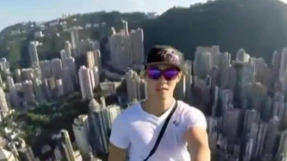 Daniel-Lau_Selfie_Hongkong.jpg