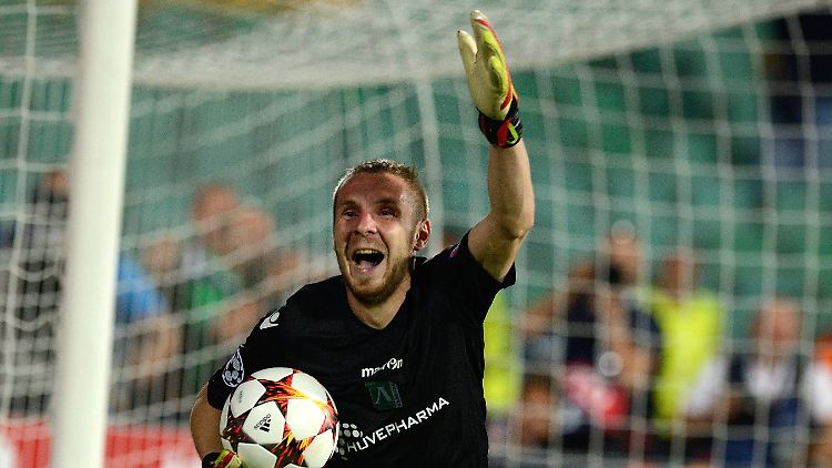 Moti spielte früher lange für Steauas Erzrivalen Dinamo Bukarest. 