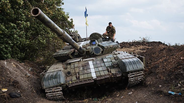 Krieg oder "militärische Auseinandersetzung"? Ukrainischer Panzer in der Nähe der russischen Grenze.